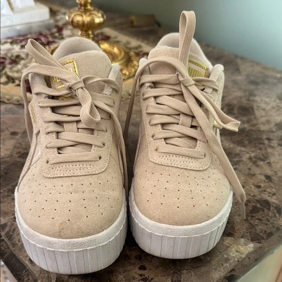 Puma Cream Sneakers with Thick Platform Sole - Picture 4 of 12